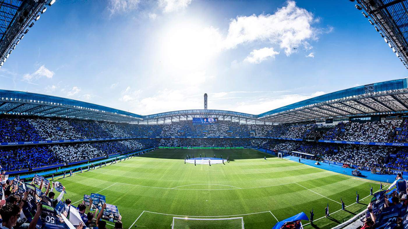 El estadio ABANCA-RIAZOR lleno durante un partido del RC Deportivo